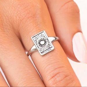 Pura Vida Tarot Card Ring